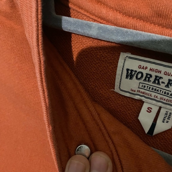 Gap sweater - Picture 4 of 4